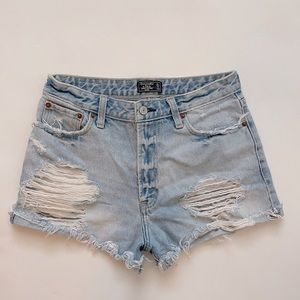 Abercrombie & Fitch Annie High Rise Short
